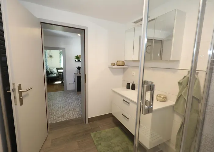 Dornroeschen 1908 度假居 Eichenried