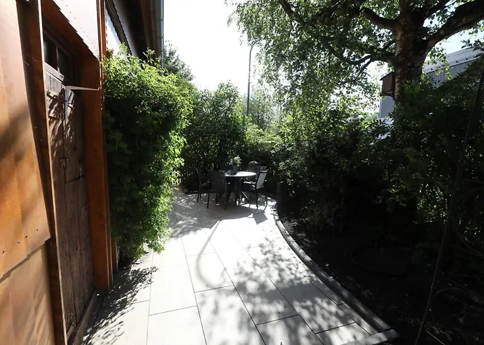 Dornroeschen 1908 * Eichenried